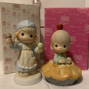 Set of 2 Precious Moments Figurines